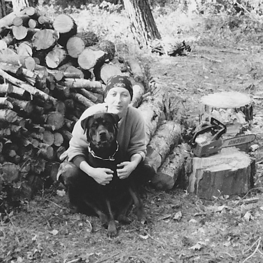 Une photo de moi avec un chien bergers du verdon
